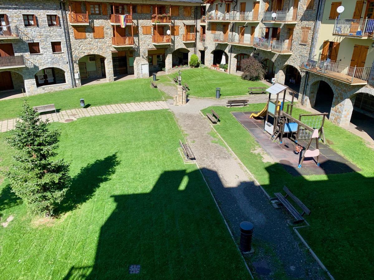 Bpirineos-La Borda Apartment Benasque Luaran gambar